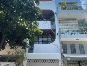 Quá trình biến đổi nhà 3 tầng cũ thành nhà 4 tầng hiện đại Anh Thắng ở Quận 7